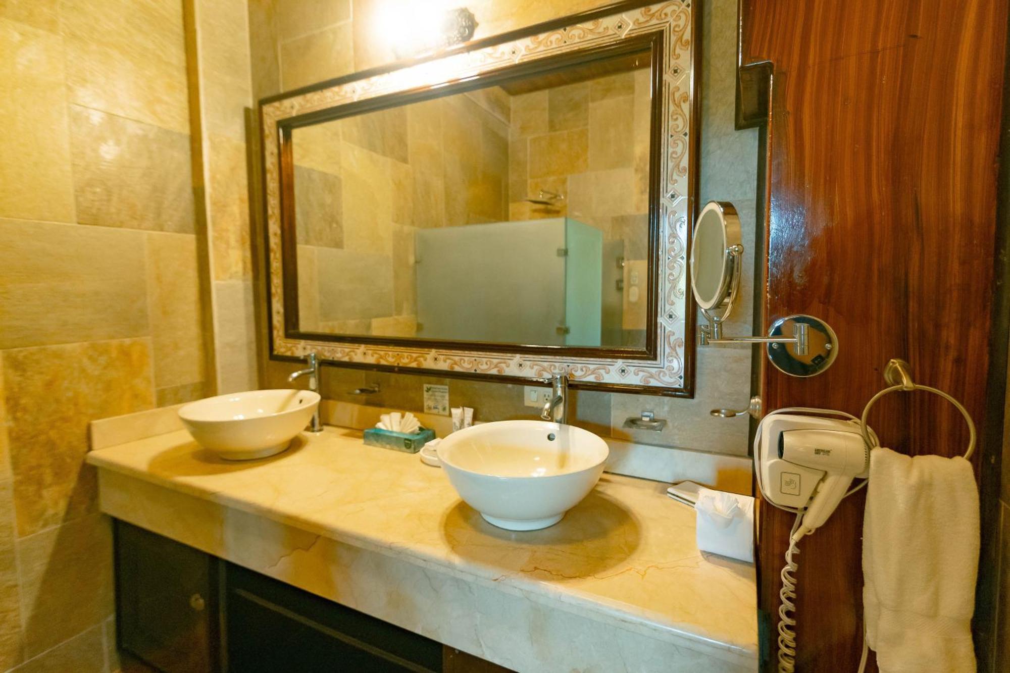 San Bada & Hotel 4*